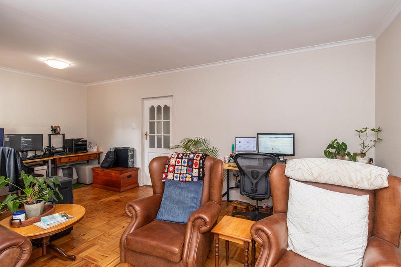 To Let 3 Bedroom Property for Rent in Meadowridge Western Cape